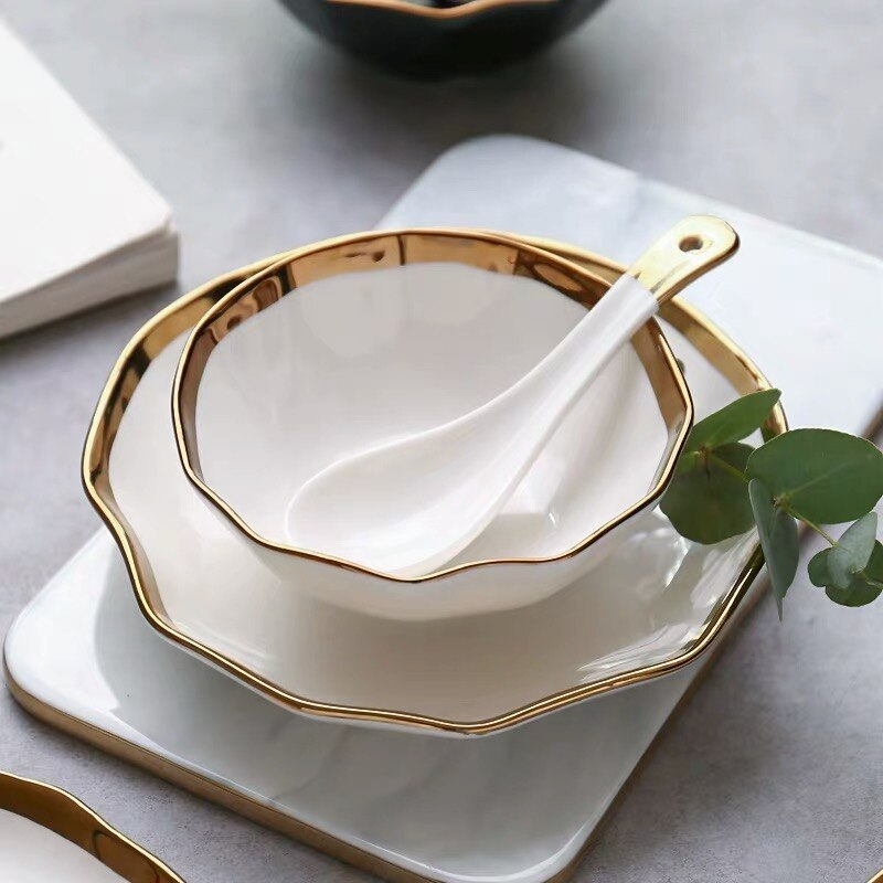 https://venettodesign.com/cdn/shop/products/2-main-blackwhite-ceramic-dinner-set-dishes-cake-food-plate-salad-soup-bowl-dinnerware-set-for-restaurant-hotel-wave-design-tableware.png?v=1666893998&width=800