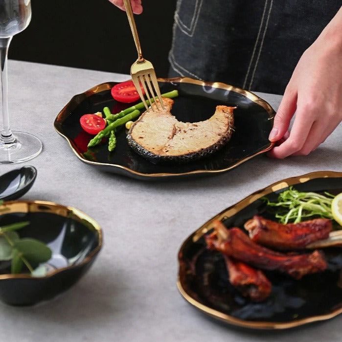 Nora Black White Luxury Dinnerware Set Plate - Venetto Design Venettodesign.com