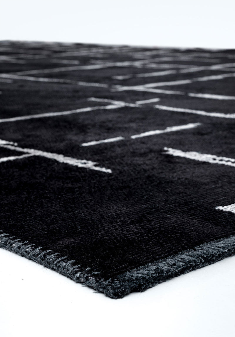 Mark Light Grey - Black Rug Rugs - Venetto Design Venettodesign.com