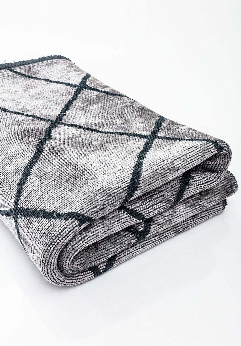 Moroccan Matte Black - Light Grey Rug Rugs - Venetto Design Venettodesign.com