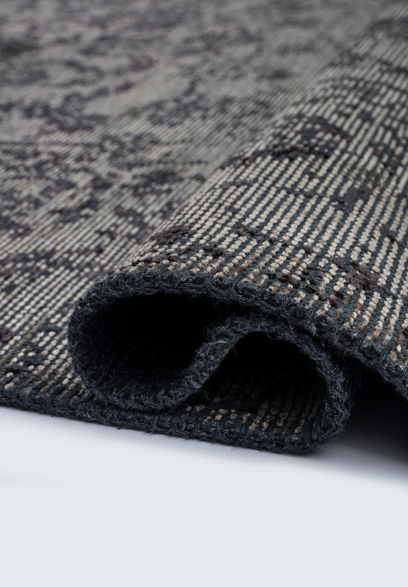Classy Charcoal - Beige Rug Rugs - Venetto Design Venettodesign.com