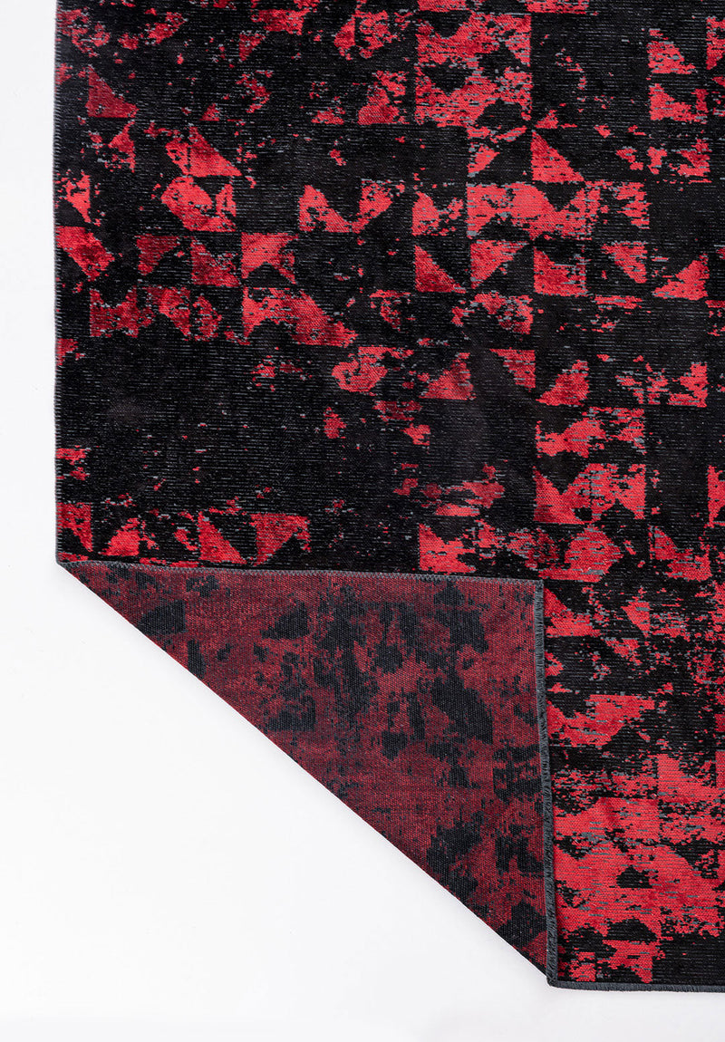 Triangle Black - Red Rug Rugs - Venetto Design Venettodesign.com