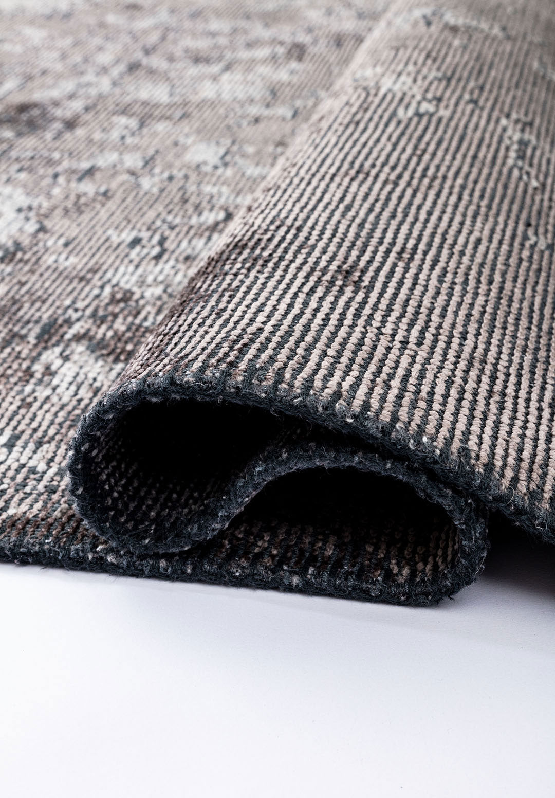 Damasko Dark Grey - Grey Rug Rugs - Venetto Design Venettodesign.com