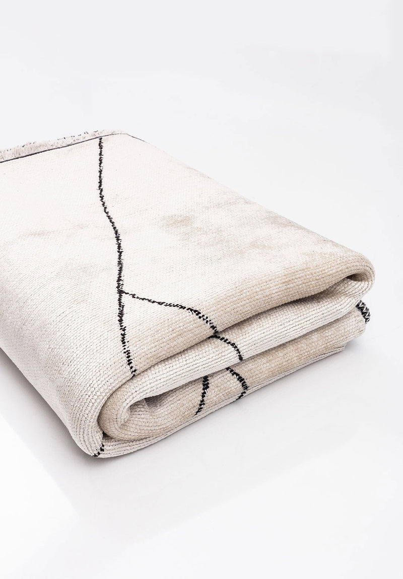 Bohemian Black - White Rug Rugs - Venetto Design Venettodesign.com