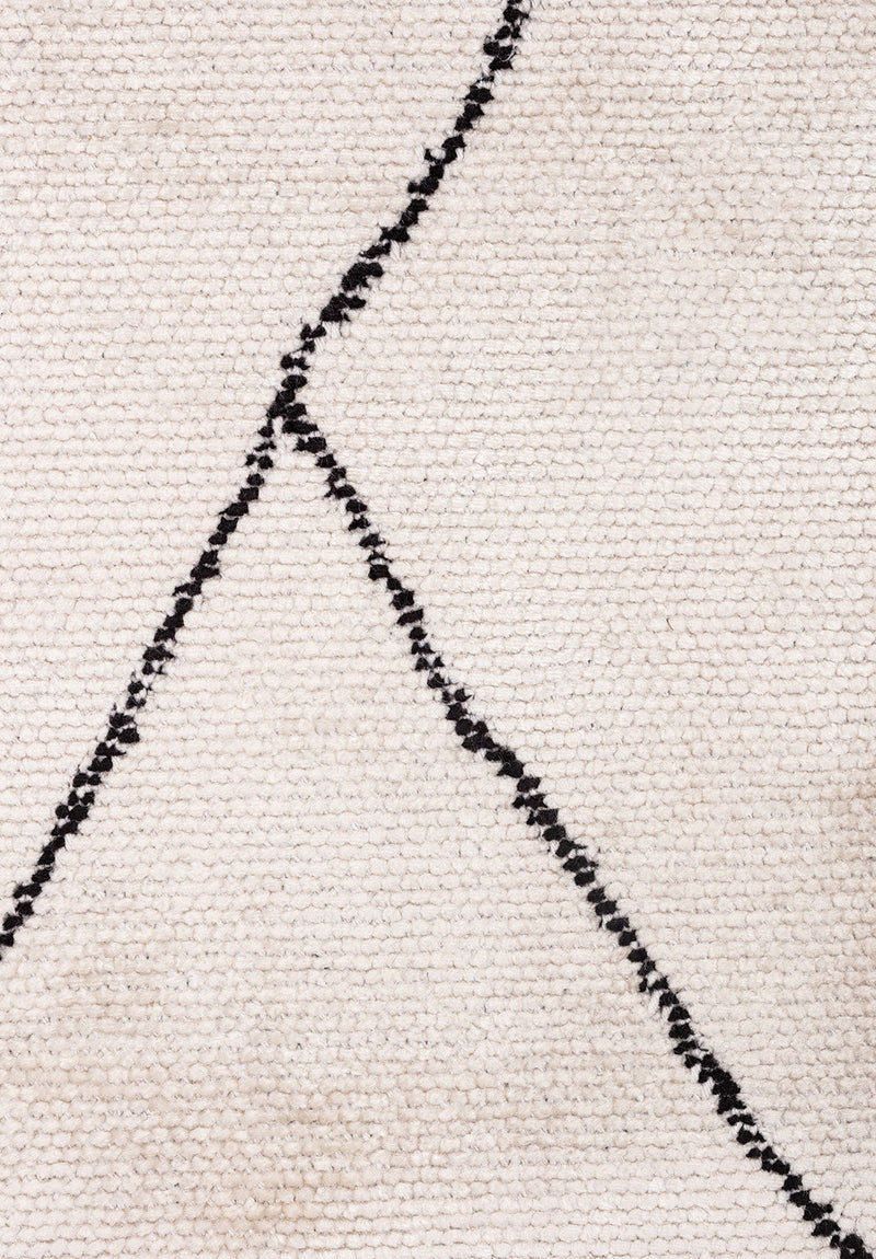 Bohemian Black - White Rug Rugs - Venetto Design Venettodesign.com