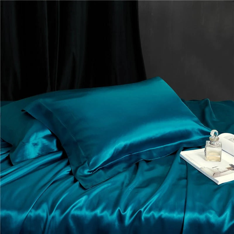 Eloise Aqua Marine Luxury Pure Mulberry Silk Bedding Set Duvet Cover Set - Venetto Design Venettodesign.com