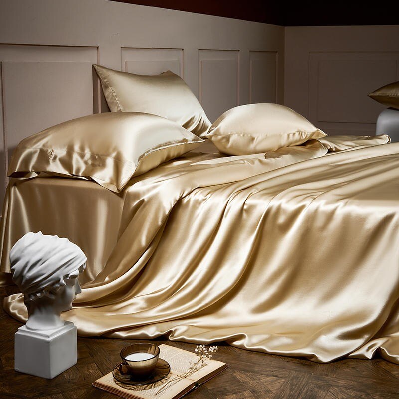 Royalis Gold Luxury Pure Mulberry Silk Bedding Set Duvet Cover Set - Venetto Design Venettodesign.com