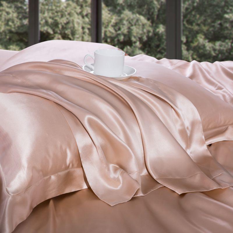 Lily Luxury Pure Mulberry Silk Duvet Cover Set Duvet Cover Set - Venetto Design Venettodesign.com